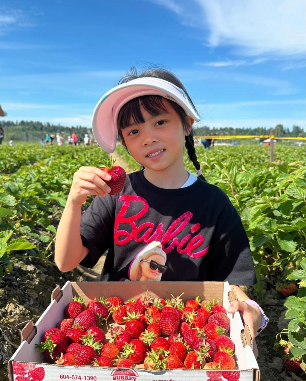 熊黛林全家加拿大游，和郭可颂甜蜜互动超有爱，竟在婆婆面前叫老公姐夫！